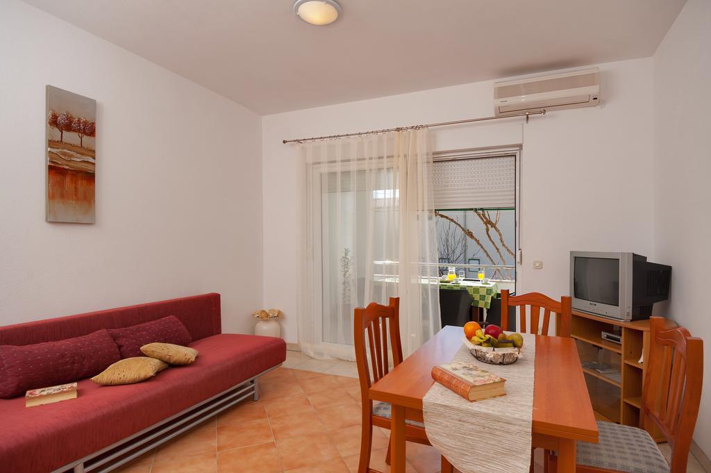 House Marta Baška Voda Quarto foto