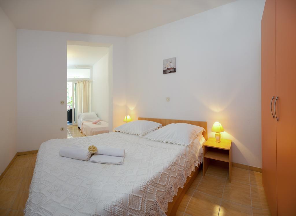 House Marta Baška Voda Quarto foto