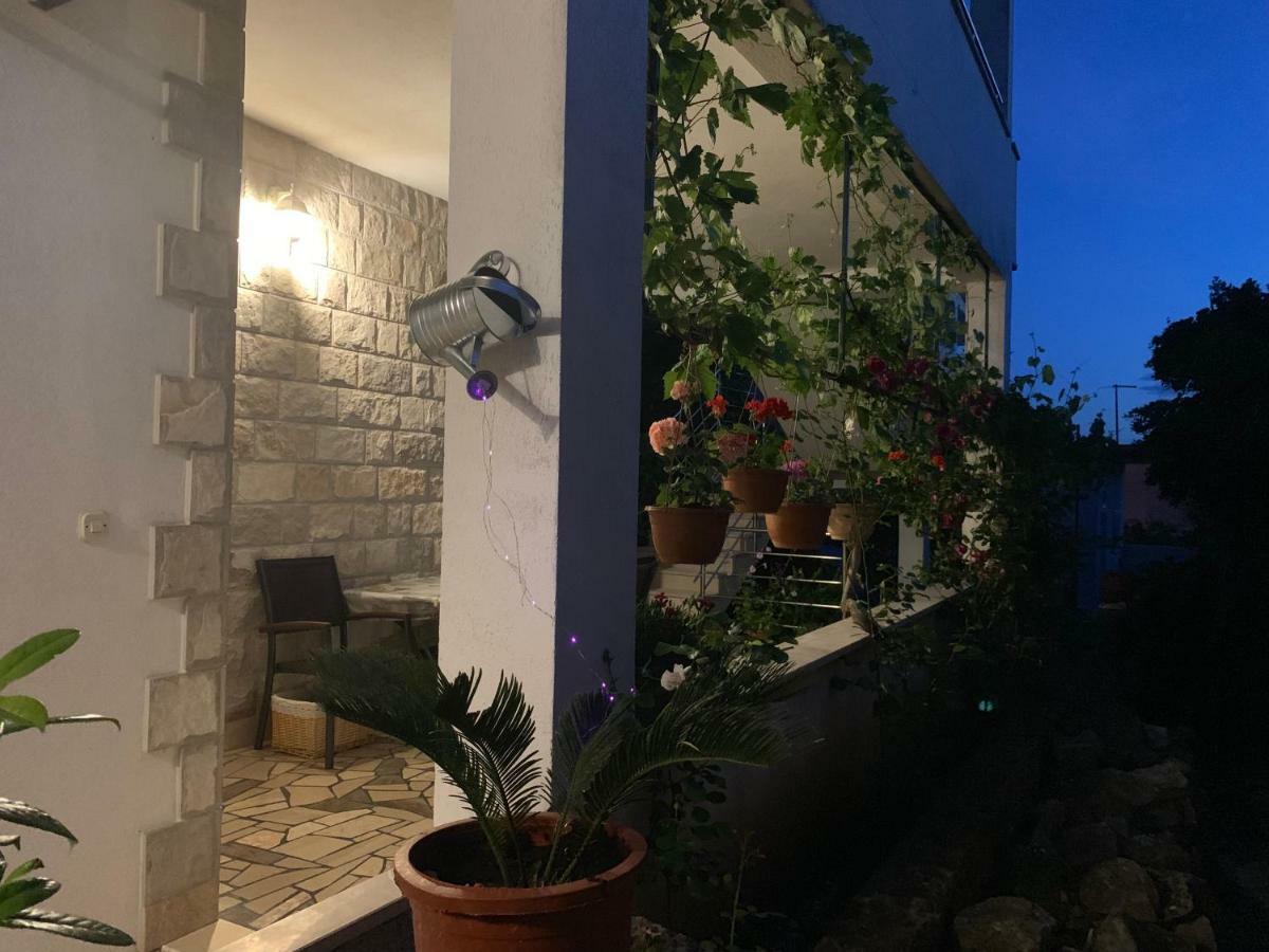 House Marta Baška Voda Exterior foto